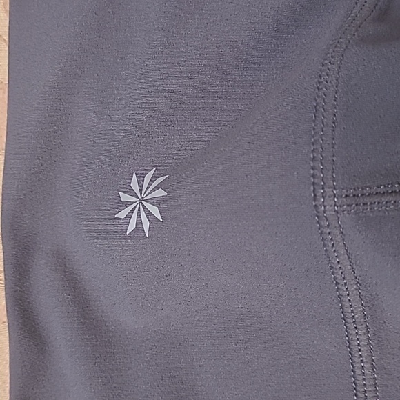 Athleta Color Block Salutation 7/8 Tight Legging Silver Bells Grey S - Picture 5 of 5
